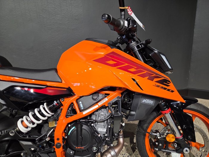 2025 Ktm 390 DUKE ORANGE