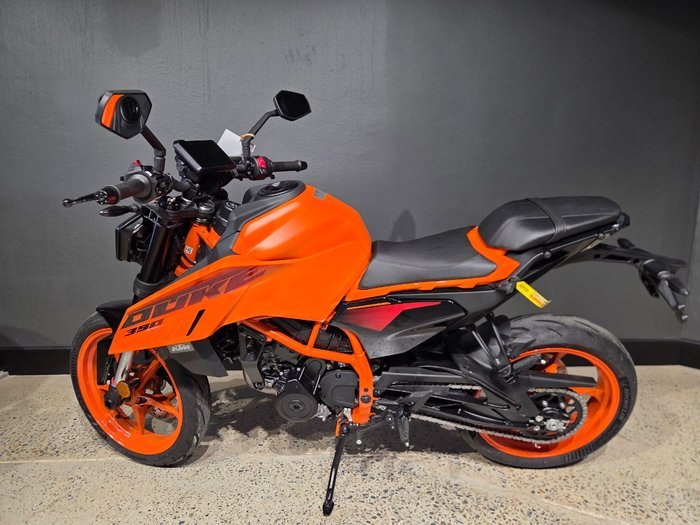 2025 Ktm 390 DUKE ORANGE