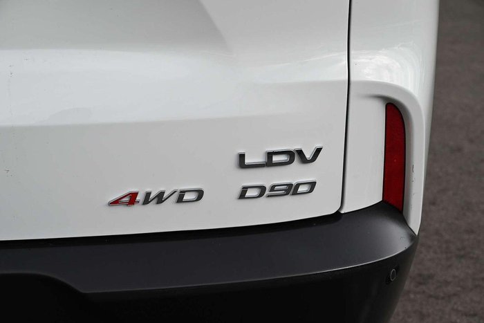 2023 LDV D90 Executive