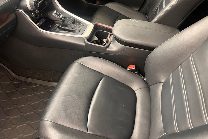 2020 Toyota RAV4 Cruiser