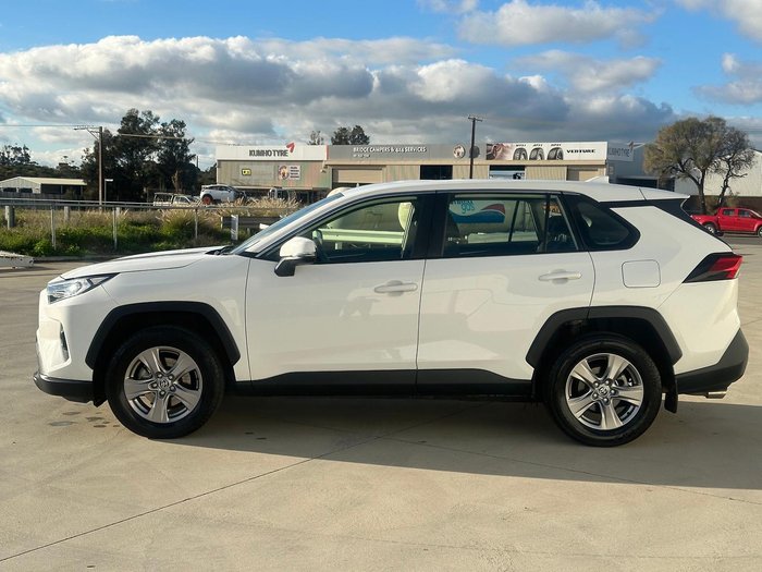 2022 Toyota RAV4 GX