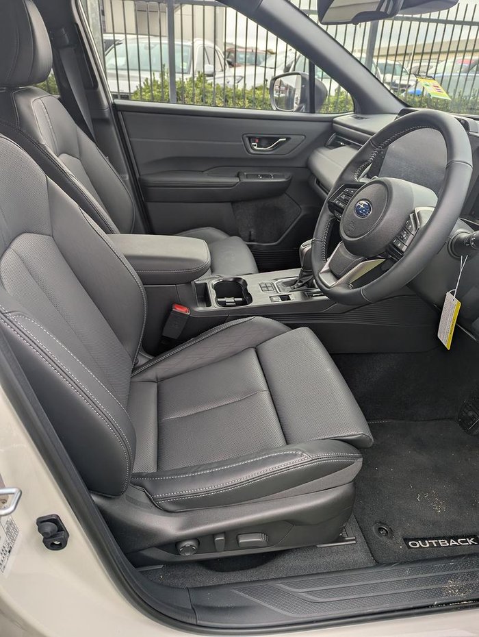 2026 Subaru Outback AWD Touring 7GEN MY26 AWD Crystal White
