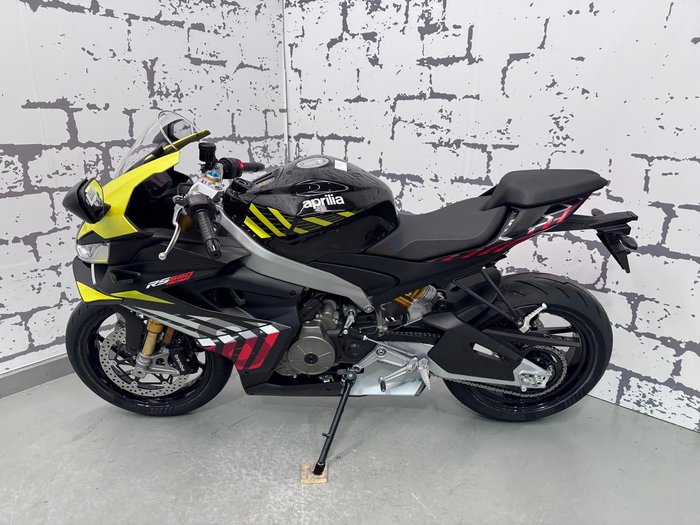 2025 Aprilia RS 660 Factory RS Yellow