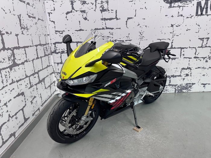 2025 Aprilia RS 660 Factory RS Yellow