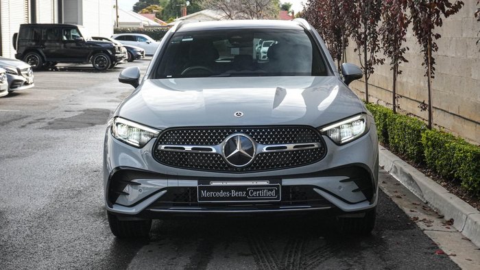 2025 Mercedes-Benz GLC-Class
