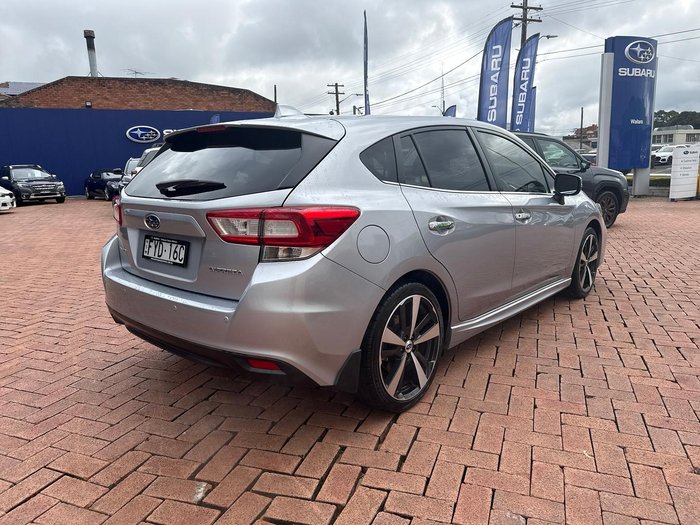 2017 Subaru Impreza 2.0i-S