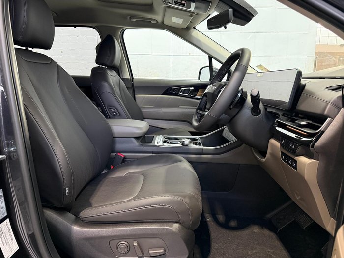 2026 Kia Carnival GT-Line