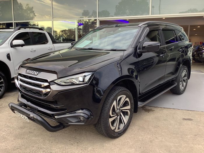 2022 Isuzu MU-X