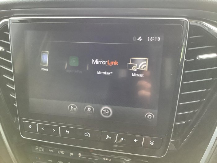2022 Isuzu MU-X LS-T