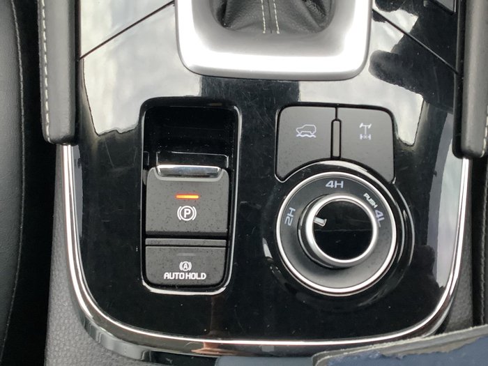 2022 Isuzu MU-X LS-T