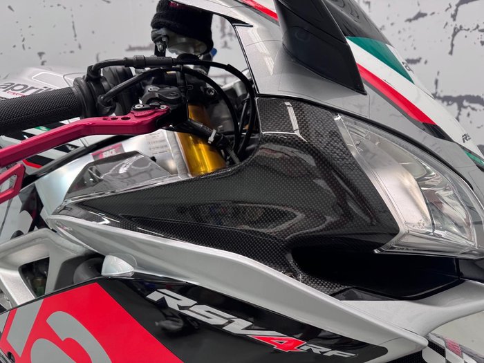 2016 Aprilia RSV4 RF RSV4 Grey