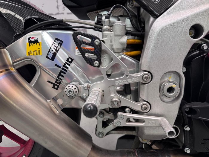 2016 Aprilia RSV4 RF RSV4 Grey