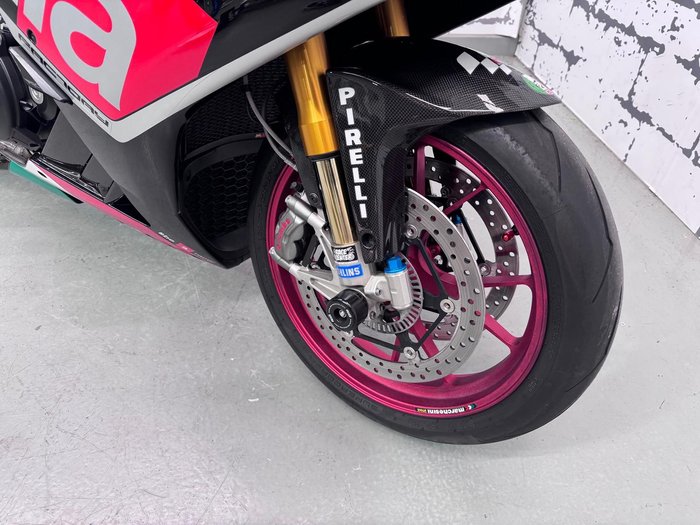 2016 Aprilia RSV4 RF RSV4 Grey