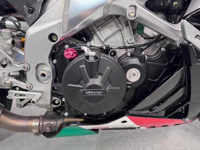 2016 Aprilia RSV4 RF RSV4 Grey