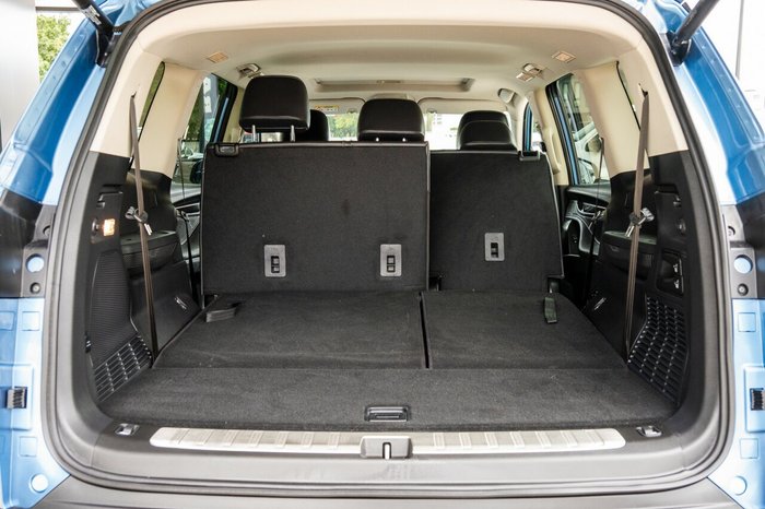 2023 LDV D90 Executive