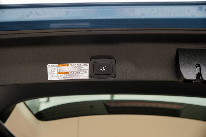 2023 LDV D90 Executive