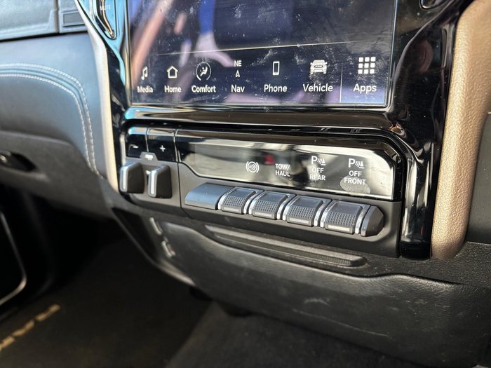2022 RAM 2500 Laramie Rambox