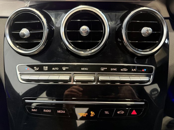 2019 Mercedes-Benz C-Class C200