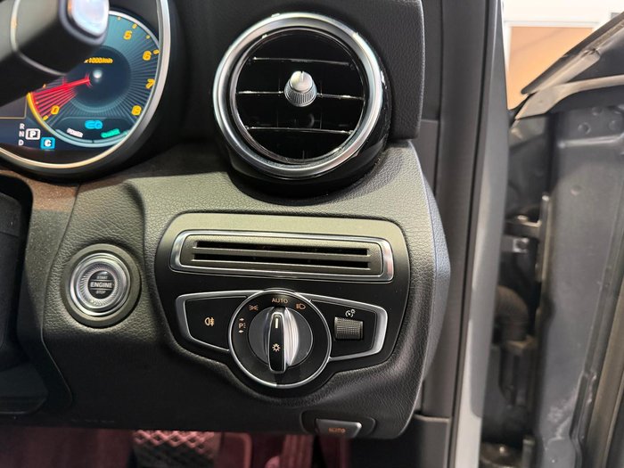 2019 Mercedes-Benz C-Class C200