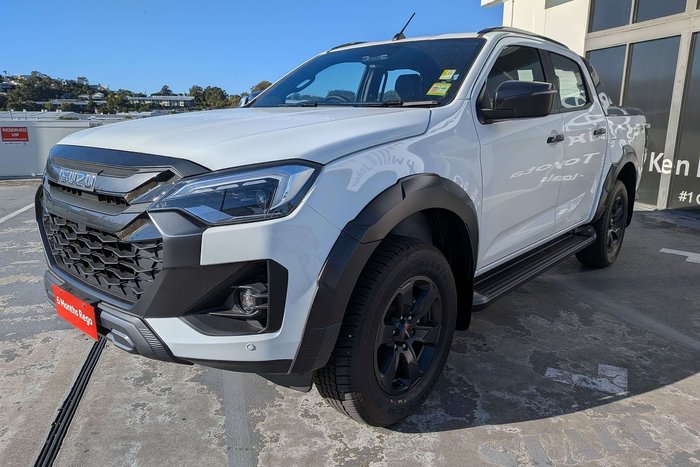 2025 Isuzu D-MAX X-TERRAIN