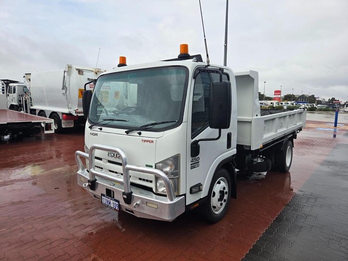 2013 Isuzu Nqr450 4.5 Ton Amt Tipper