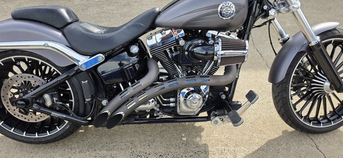 2016 HARLEY-DAVIDSON FXSB SOFTAIL BREAKOUT