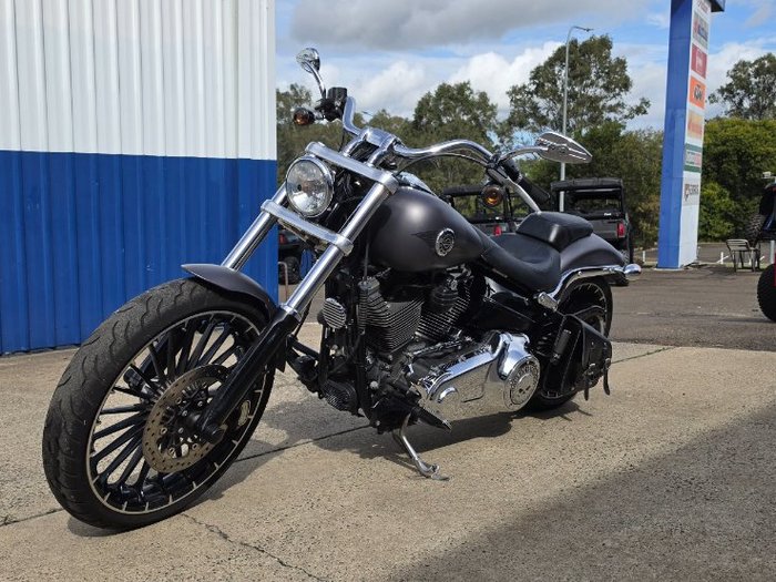 2016 HARLEY-DAVIDSON FXSB SOFTAIL BREAKOUT