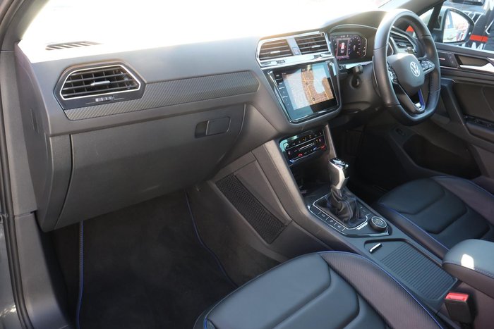 2022 Volkswagen Tiguan R