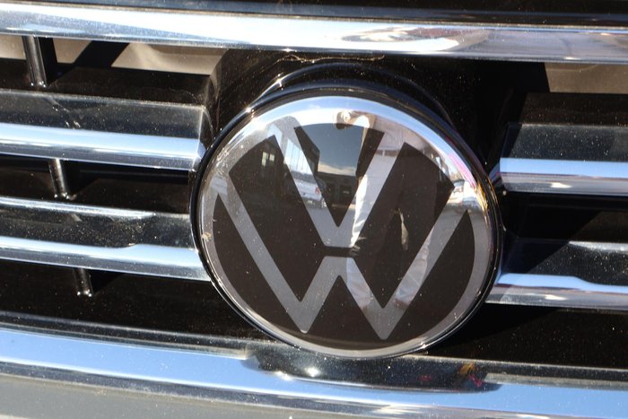 2022 Volkswagen Tiguan R