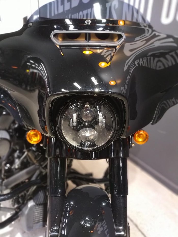 2022 Harley-Davidson Street Glide ST 117 (FLHXST) Touring Black