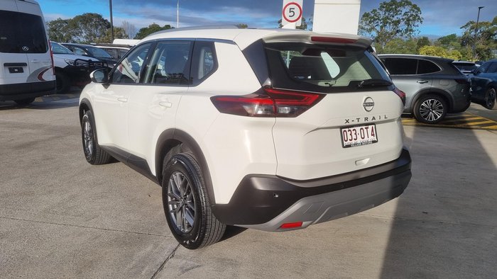 2025 Nissan X-TRAIL ST
