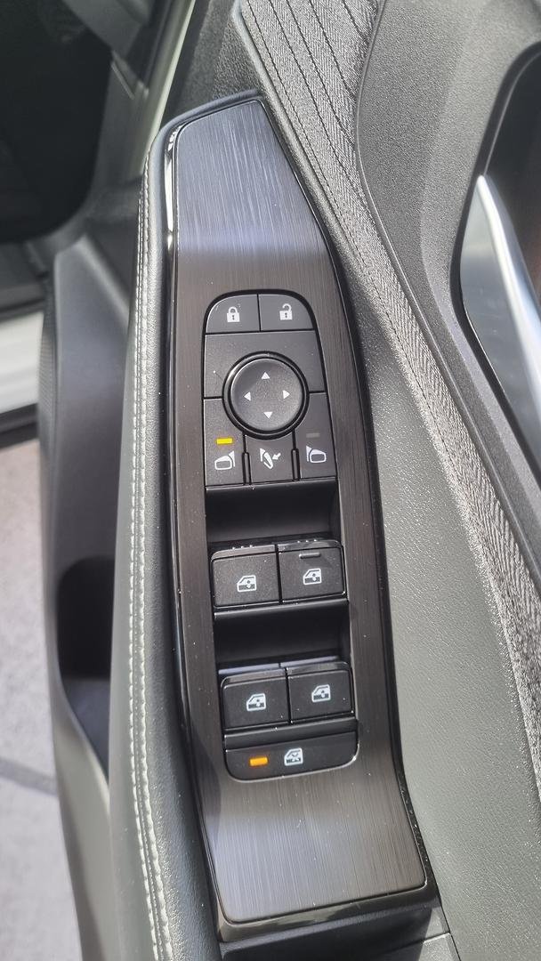 2025 Nissan X-TRAIL ST