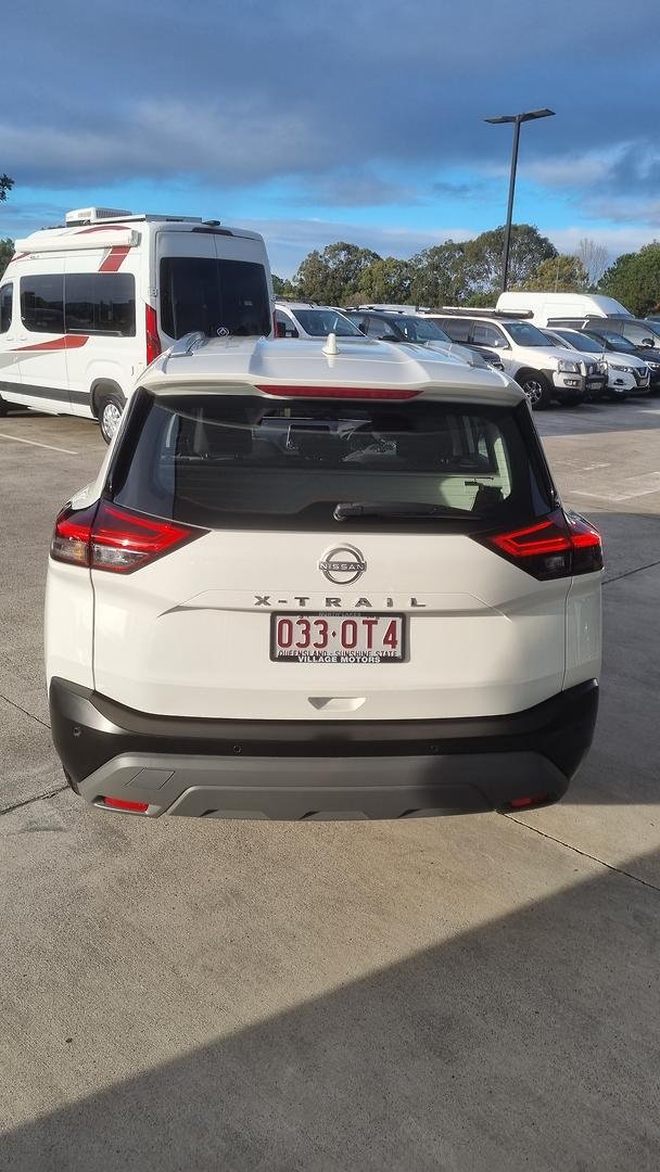 2025 Nissan X-TRAIL ST