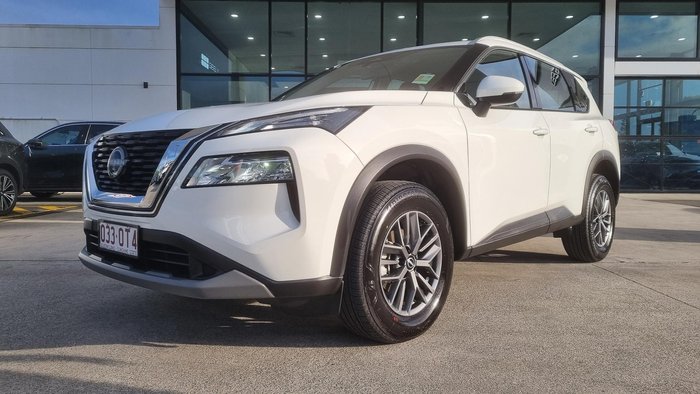 2025 Nissan X-TRAIL ST