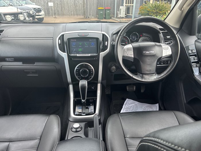 2021 Isuzu MU-X LS-T