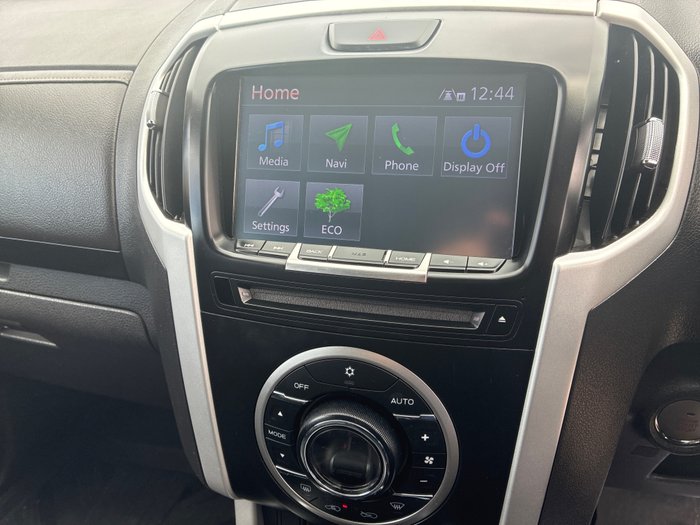 2021 Isuzu MU-X LS-T
