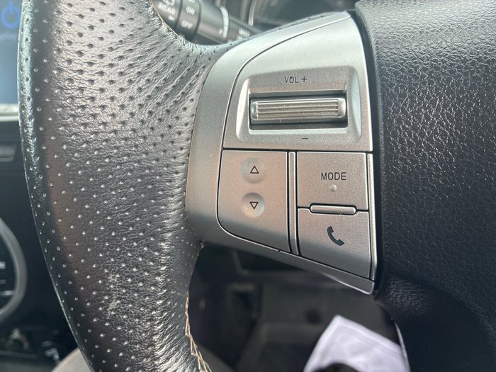2021 Isuzu MU-X LS-T