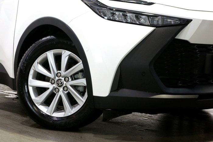 2024 Toyota C-HR GXL