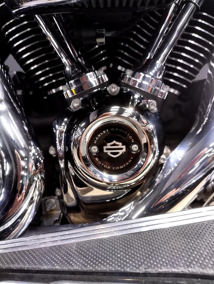 2018 Harley-Davidson Street Glide 107 (FLHX) Touring Grey