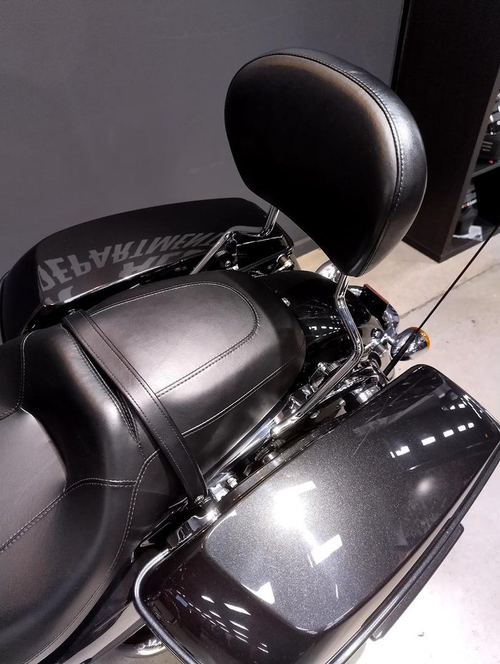 2018 Harley-Davidson Street Glide 107 (FLHX) Touring Grey