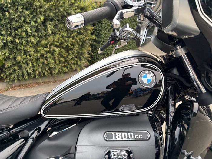2022 BMW Motorrad R18 TRANSCONTINENTAL DELUXE Black