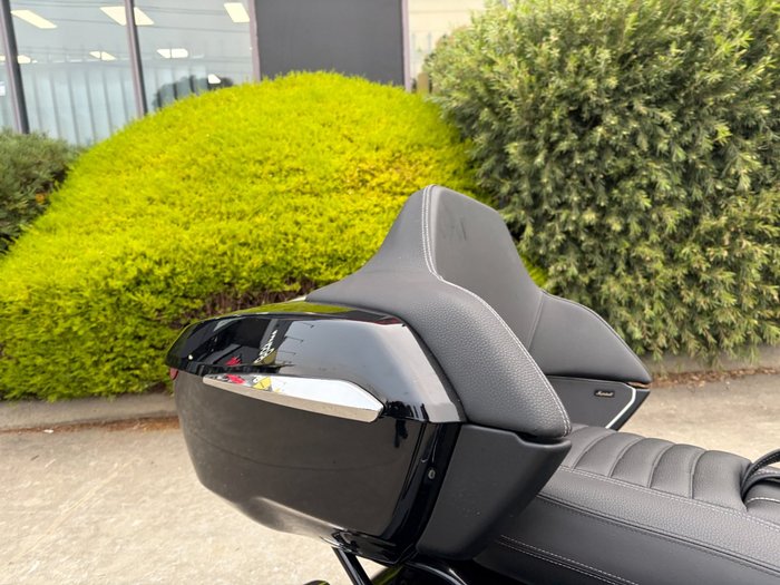2022 BMW Motorrad R18 TRANSCONTINENTAL DELUXE Black