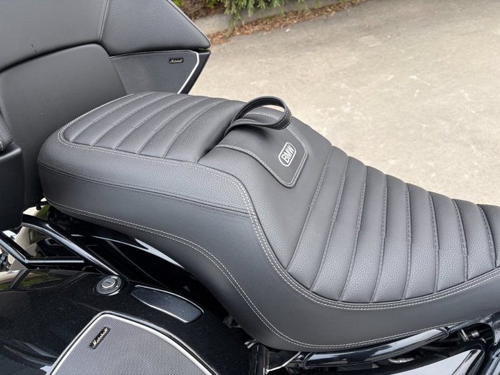 2022 BMW Motorrad R18 TRANSCONTINENTAL DELUXE Black