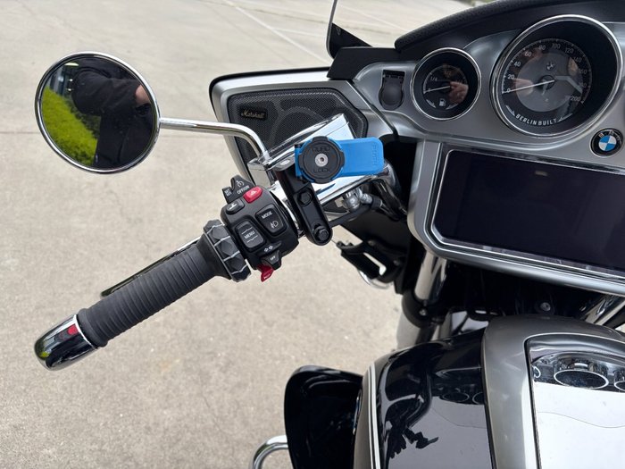 2022 BMW Motorrad R18 TRANSCONTINENTAL DELUXE Black