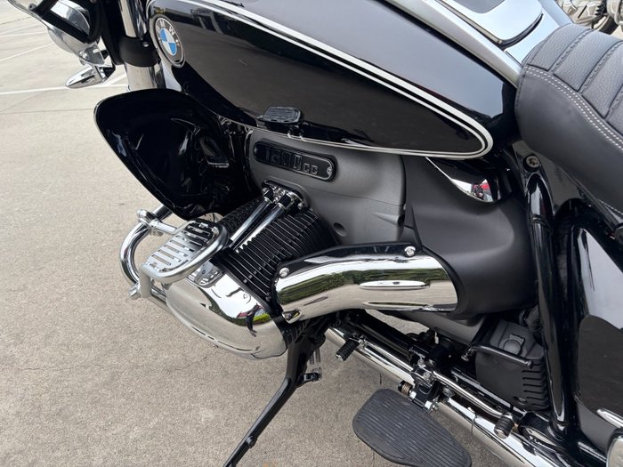 2022 BMW Motorrad R18 TRANSCONTINENTAL DELUXE Black