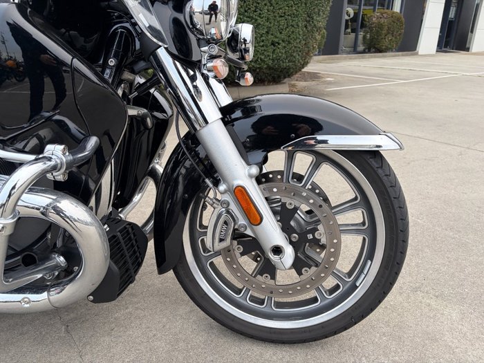 2022 BMW Motorrad R18 TRANSCONTINENTAL DELUXE Black