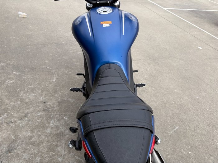 2021 Benelli 502C Blue