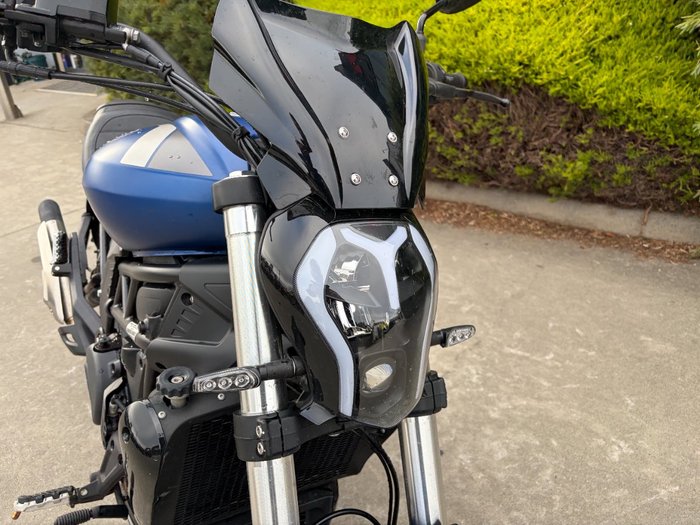 2021 Benelli 502C Blue