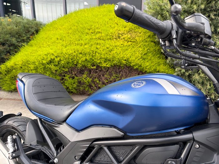 2021 Benelli 502C Blue
