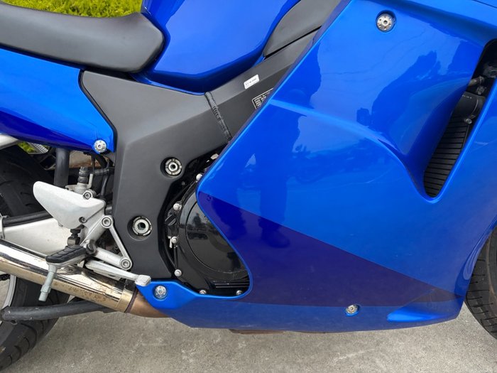 2005 Honda CBR1100XX (SUPER BLACKBIRD) Blue